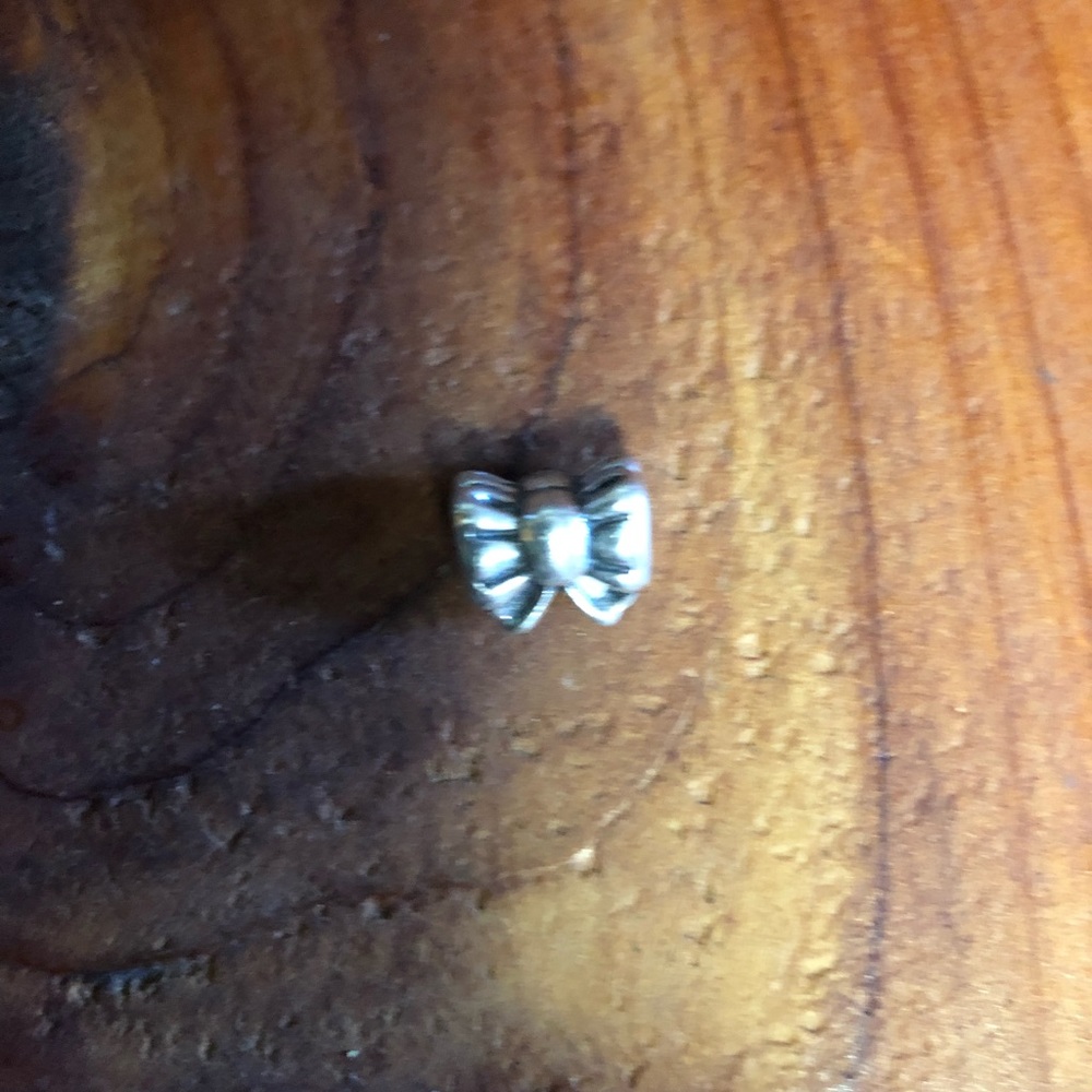 Authentic Pandora bow charm